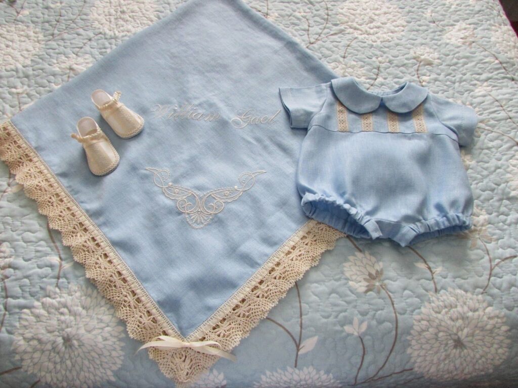 Con qué ropa se saca al bebe del hospital